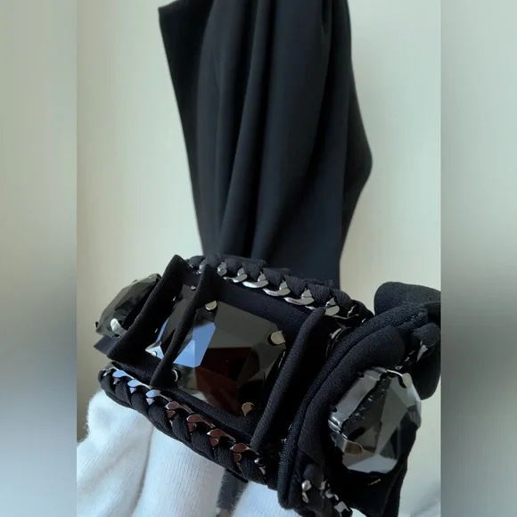 Vintage Elie Tahari Black Long Sleeve Dress with Embellished Cuffs Size 4 - Picture 6 of 17